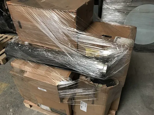 Community partij speakers en toebehoren op pallet - afbeelding 11 van  17