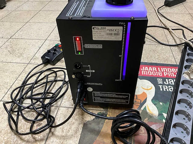 Compact hazer hz-200 rookmachine - afbeelding 6 van  7