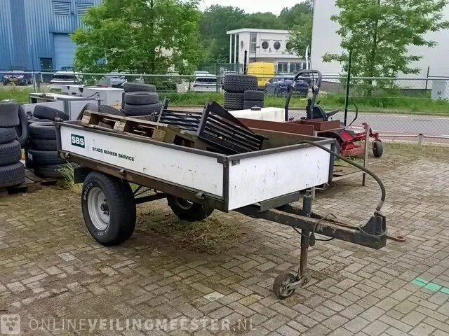 Compact kipper landbouw aanhanger - afbeelding 1 van  8