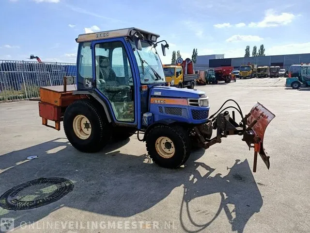 Compact tractor iseki, th4260 met schuif en zoutstrooier, bouwjaar 2005 - afbeelding 4 van  36