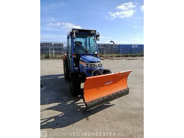 Compact tractor iseki, th4260 met schuif en zoutstrooier, bouwjaar 2005 - afbeelding 6 van  36