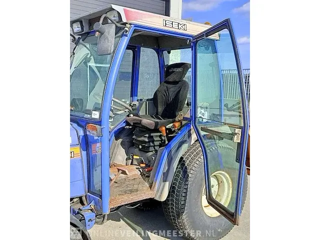 Compact tractor iseki, th4260 met schuif en zoutstrooier, bouwjaar 2005 - afbeelding 10 van  36