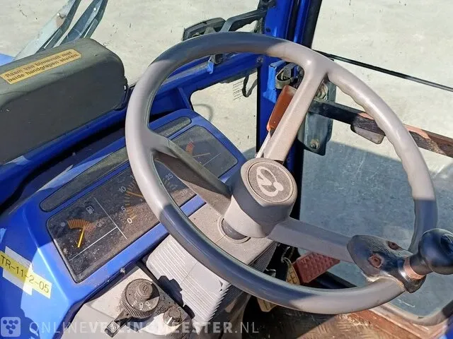 Compact tractor iseki, th4260 met schuif en zoutstrooier, bouwjaar 2005 - afbeelding 14 van  36