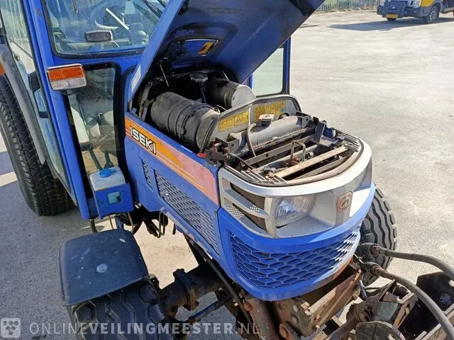 Compact tractor iseki, th4260 met schuif en zoutstrooier, bouwjaar 2005 - afbeelding 29 van  36