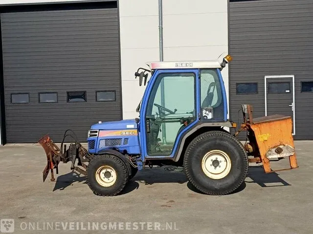 Compact tractor iseki, th4260 met schuif en zoutstrooier, bouwjaar 2005 - afbeelding 31 van  36