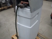 Compact - afbeelding 4 van  8