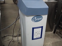 Compact - afbeelding 1 van  9