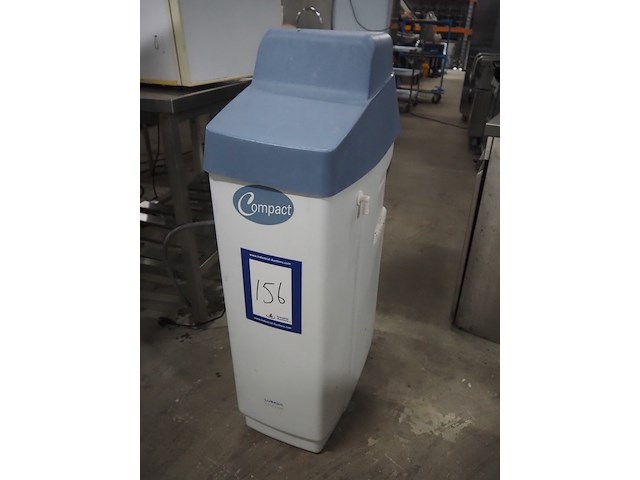 Compact - afbeelding 2 van  9