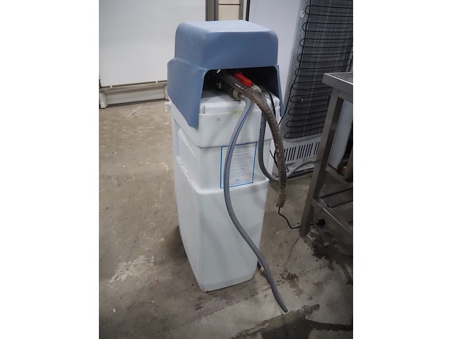 Compact - afbeelding 3 van  9