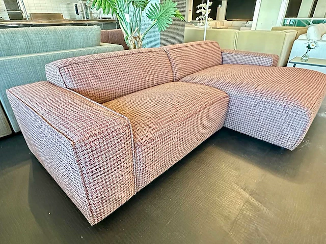 Compacte bank met unieke stof en bies - afbeelding 4 van  8