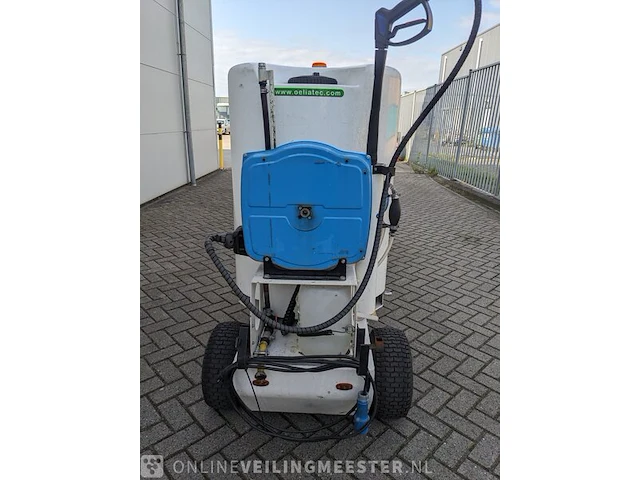 Compacte onkruid machine met heet water en trolley oeliatec hoedic, bouwjaar 2020 - afbeelding 4 van  29