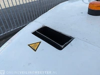 Compacte onkruid machine met heet water en trolley oeliatec hoedic, bouwjaar 2020 - afbeelding 18 van  29