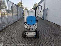 Compacte onkruid machine met heet water en trolley oeliatec hoedic, bouwjaar 2020 - afbeelding 24 van  29