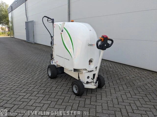 Compacte onkruid machine met heet water en trolley oeliatec hoedic, bouwjaar 2020 - afbeelding 27 van  29