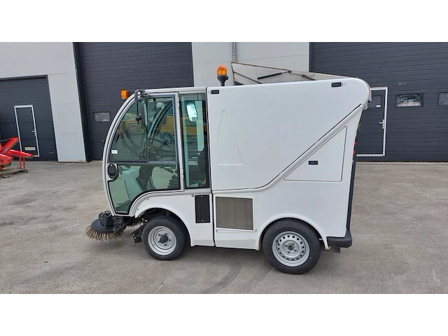 Compacte veegmachine, bucher cityspider , 2 pro, wit, 2011 - afbeelding 2 van  35