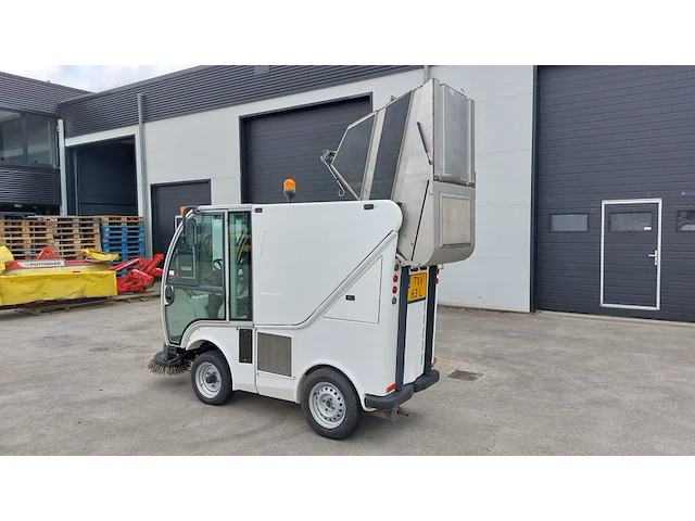 Compacte veegmachine, bucher cityspider , 2 pro, wit, 2011 - afbeelding 9 van  35