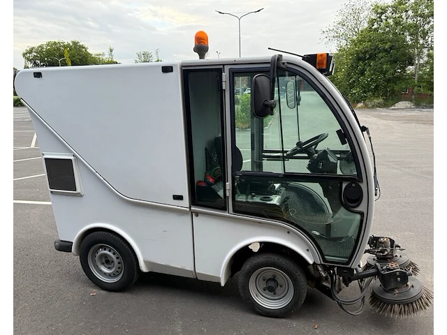 Compacte veegmachine, bucher cityspider , 2 pro, wit, 2011 - afbeelding 18 van  35