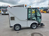 Compacte veegmachine, bucher cityspider , 2 pro, wit, 2011 - afbeelding 32 van  35