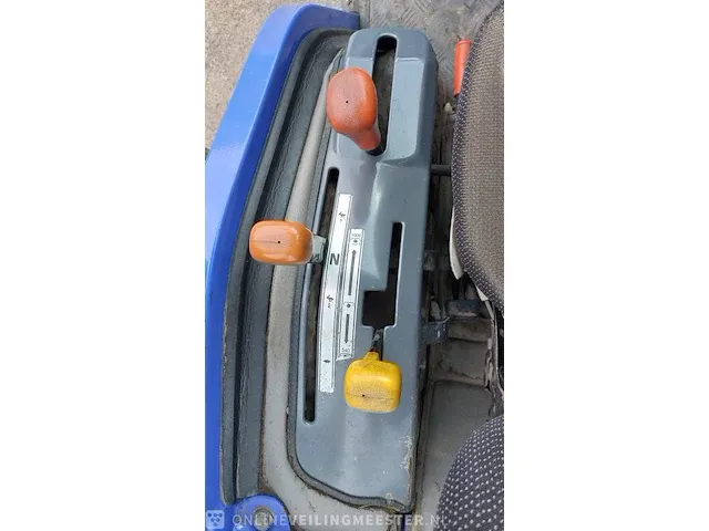 Compacttractor / minitrekker iseki , th 4260, blauw, bouwjaar 2006 - afbeelding 27 van  35