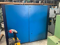 Compair - 2009 - l90-7,5a - schroefcompressor - afbeelding 2 van  8