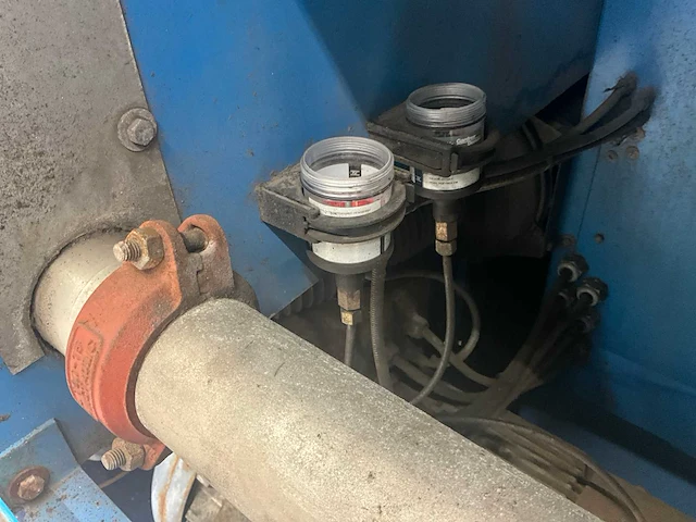 Compair - 2009 - l90-7,5a - schroefcompressor - afbeelding 6 van  8