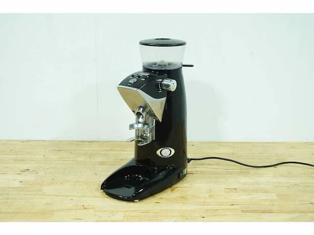 Compak - k8 fresh glossy black - koffiemolen - afbeelding 1 van  10