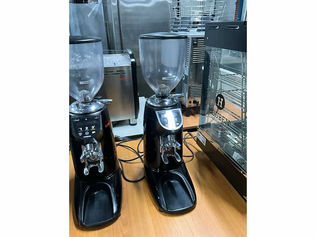 Compak e6 schwarz koffiemolen - afbeelding 2 van  6