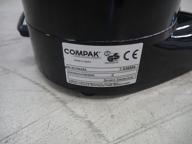 Compak - afbeelding 8 van  8