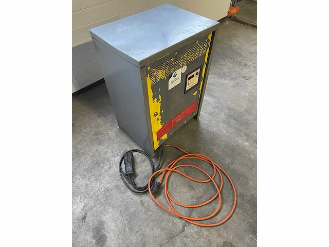 Compatrac - tebs 24-25 - acculaders compatrac - afbeelding 5 van  5