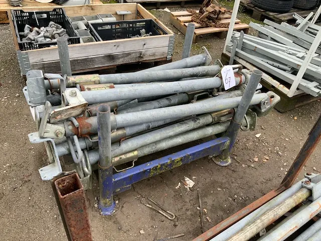 Compipont wbm s2 07 partij stempels en schoren - afbeelding 1 van  4