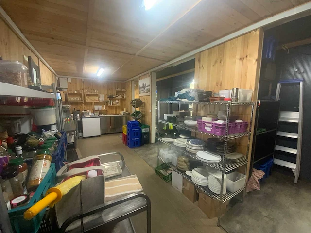 Compleet horeca paviljoen - afbeelding 35 van  87
