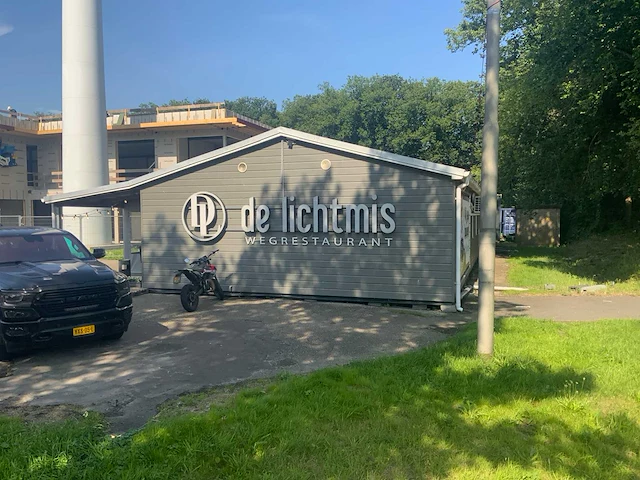 Compleet horeca paviljoen - afbeelding 45 van  87