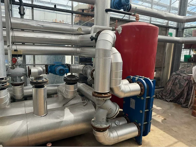 Compleet tuinbouw bedrijf met installaties (12.411 m2) - afbeelding 36 van  59