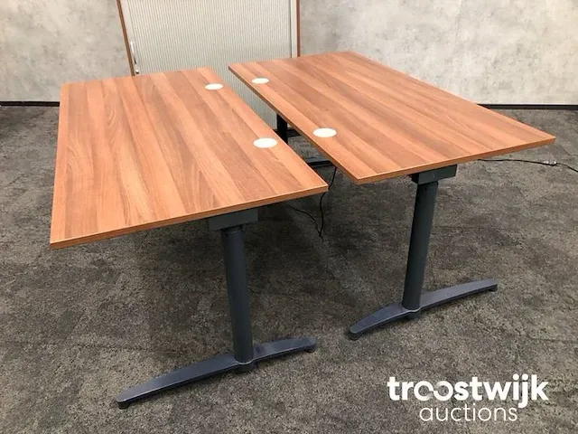Complete 2 persoons elektrisch zit/sta werkplek - toscaans noten - afbeelding 10 van  26