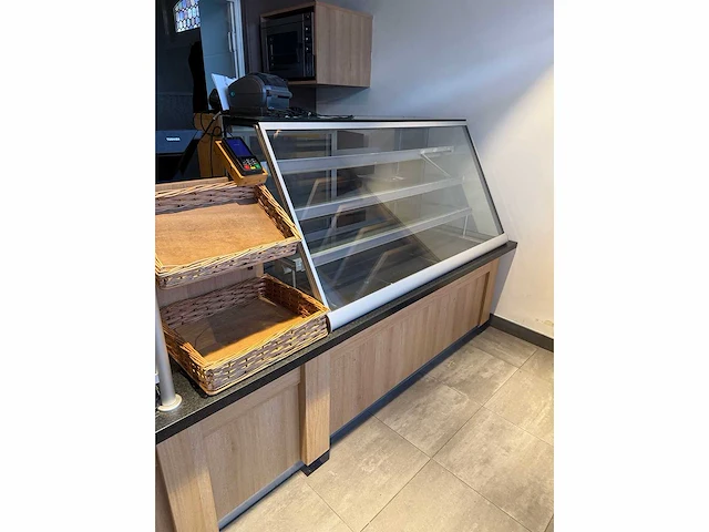 Complete bakkerij winkel inventaris met broodschappen - afbeelding 6 van  12
