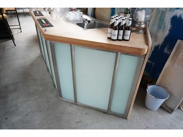 Complete bar - afbeelding 4 van  9