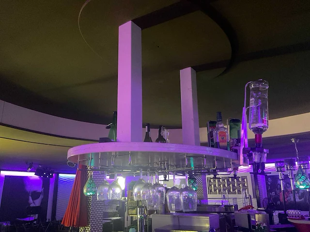 Complete bar - afbeelding 10 van  18