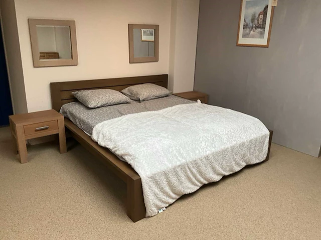 Complete eiken slaapkamer - afbeelding 1 van  6
