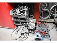 Complete inhoud voorraad en magazijninventaris met scania onderdelen en gereedschappen - afbeelding 10 van  33