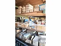 Complete inhoud werkplaats installatiemateriaal inclusief stelling - afbeelding 20 van  20