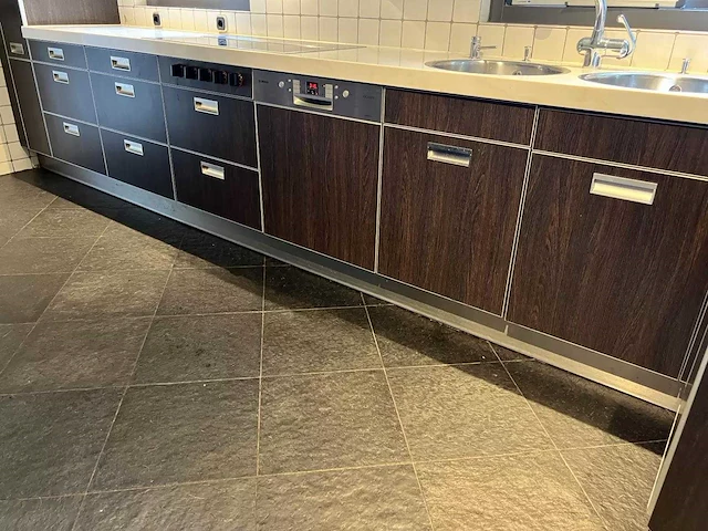 Complete keuken (gedemonteerd) - afbeelding 27 van  28