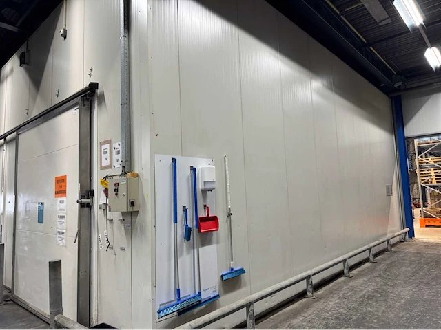 Complete koelcel (8,55x10,30 mtr) (88m2) - afbeelding 23 van  32