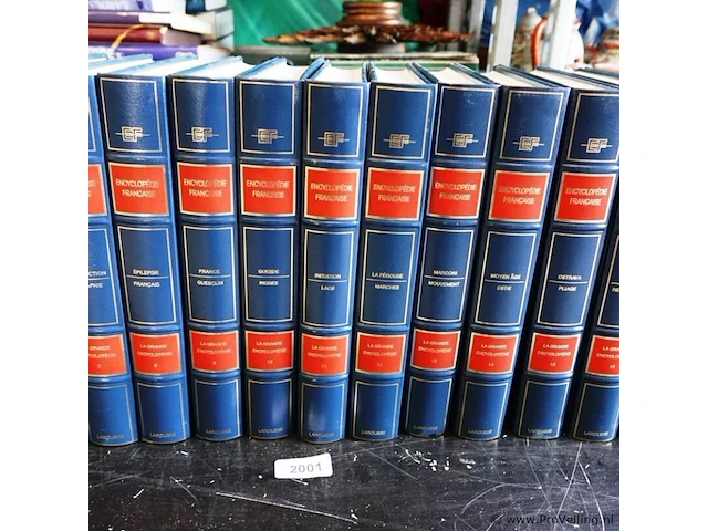 Complete la grande larousse encyclopedy françaises - afbeelding 3 van  5