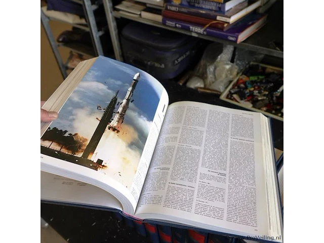 Complete la grande larousse encyclopedy françaises - afbeelding 5 van  5