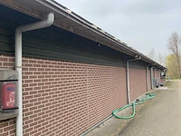 Complete prefab stal met zonnepaneel installatie - afbeelding 27 van  47