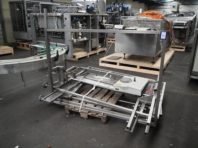 Complete processing and packaging line for ice cream sticks, among others mini magnums - afbeelding 50 van  100