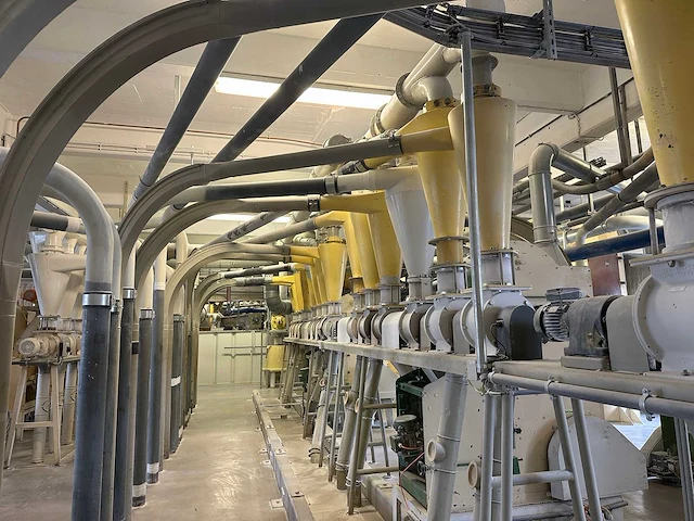 Complete productiefaciliteit voor maïs/maïs - afbeelding 10 van  14