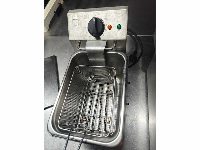 Complete proffesionele productiekeuken - horeca / grootkeuken | volledige installatie, inclusief optionele toebehoren - afbeelding 6 van  110