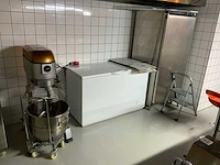 Complete proffesionele productiekeuken - horeca / grootkeuken | volledige installatie, inclusief optionele toebehoren - afbeelding 15 van  110
