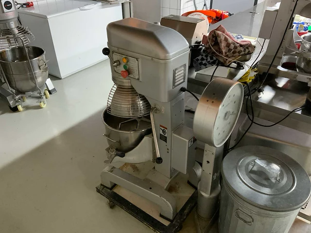 Complete proffesionele productiekeuken - horeca / grootkeuken | volledige installatie, inclusief optionele toebehoren - afbeelding 21 van  110